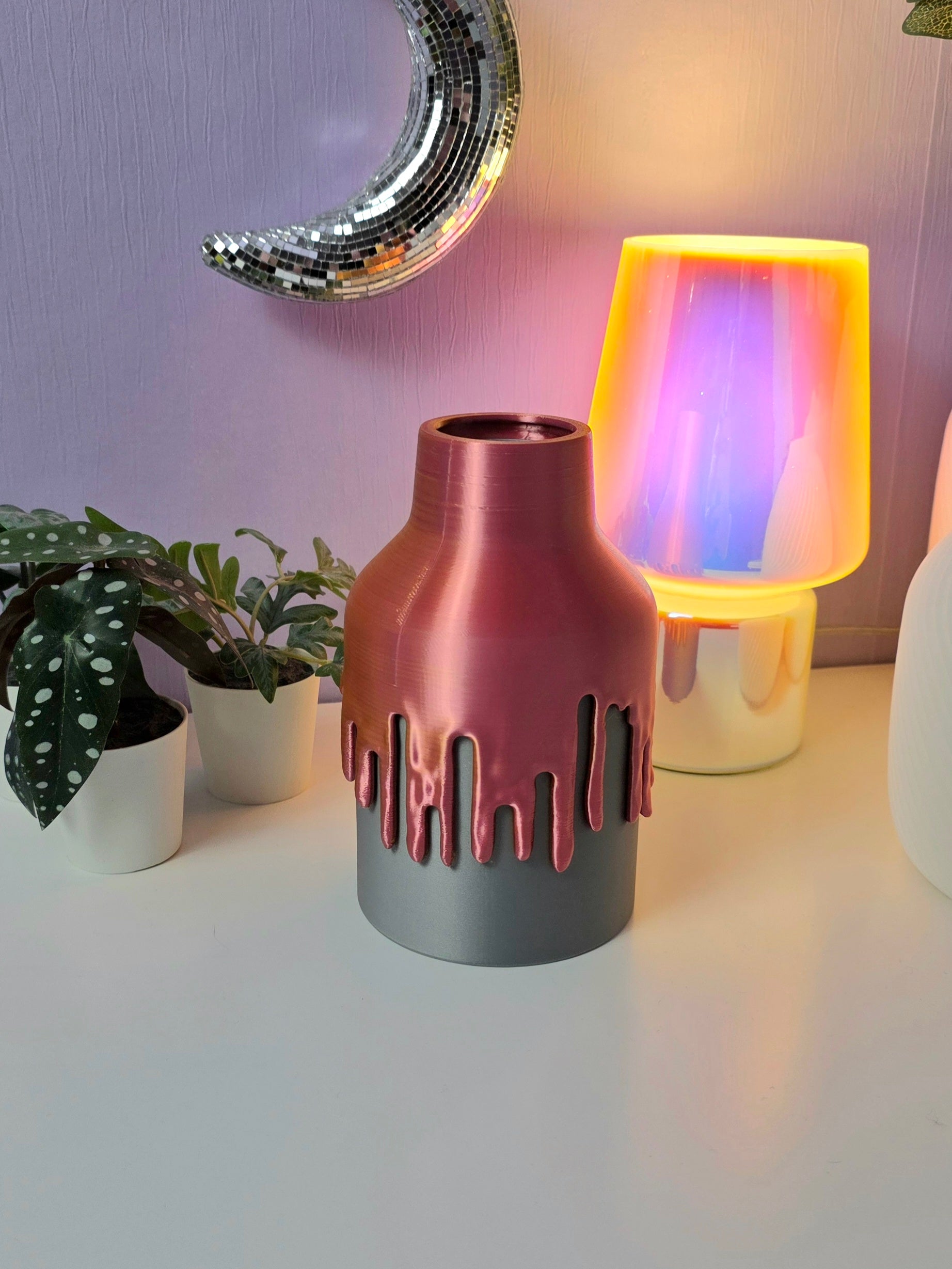 Vaas met schroefdop en drip effect