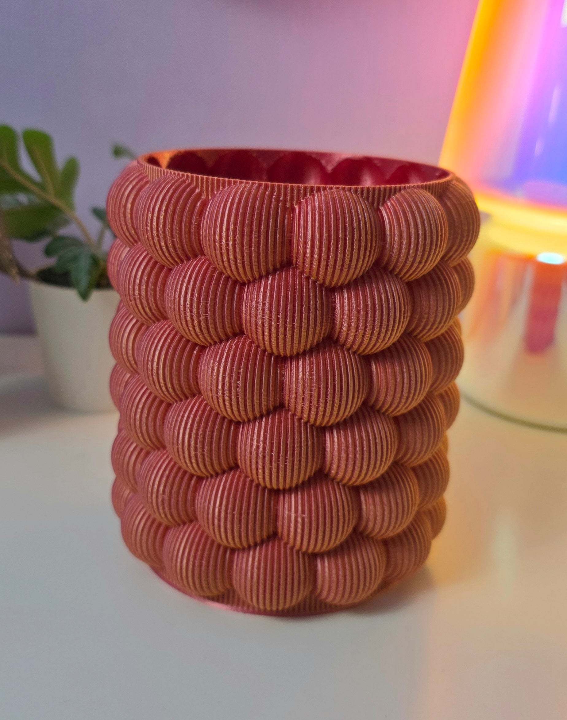Pennenbakje met bubble vorm effect en een kleurverloop